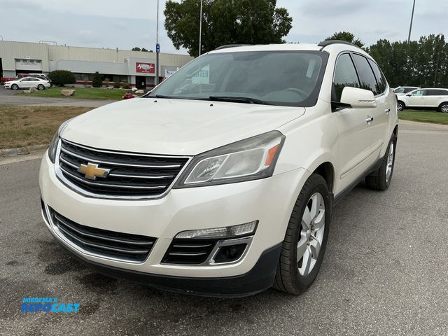Lot 2-16302 - 2013 Chevrolet Traverse LTZ SUV AWD
