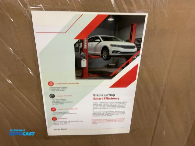Lot 2-21881 - New SDLANCH Model TPL Two Post Lift, 4500 KG Lifting Capacity, 1800mm Lifting Height, 220/380 Volt E...