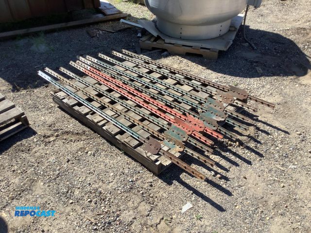 Lot 2-75439 - steel fence posts in like new condition. Total of 10 "T" fencing posts that are six feet long