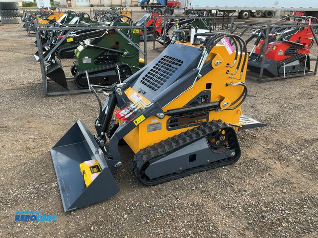 Lot 2-21624 - 2026 ZJG ZJ-380 Mini Skid Steer Loader