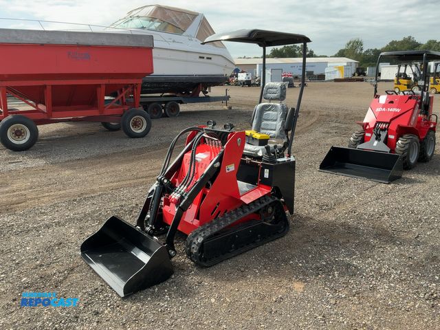 Lot 2-20502 - 2026 SDLANCH SSL580 Ride-On Mini Skid Steer Loader