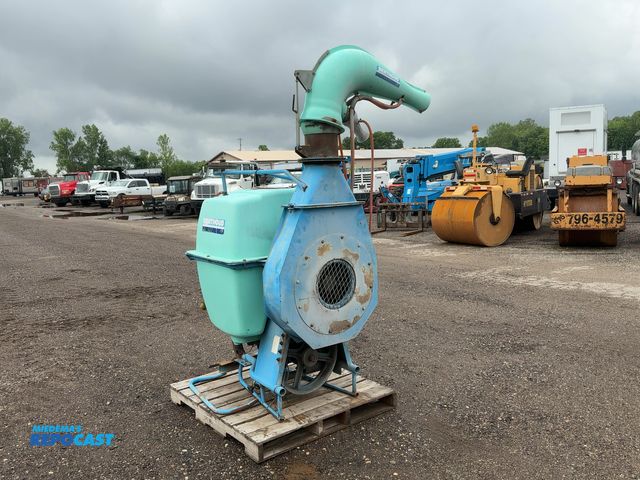 Lot 2-22657 - Berthoud AF 427 3-point Orchard Sprayer, 540 pto driven with shaft, Manual Cannon Head, Approx. 110 ...