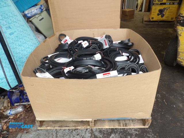 Lot 2-53924 - Pallet load of apx. (200) New Dayton V-belts, Various sizes and applications general purpose industr...