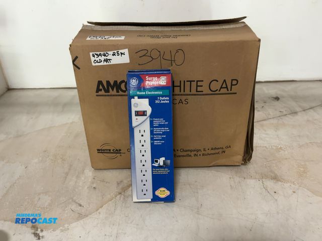 Lot 2-96958 - (25) 7-outlet-630 joules surge protectors