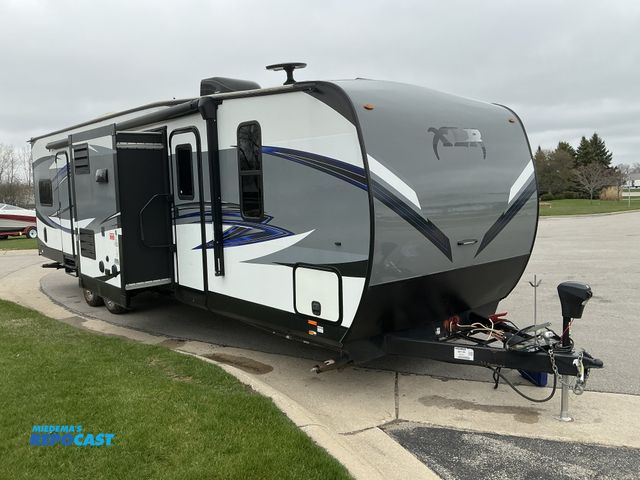 Lot 2-53471 - 2019 Forest River XLR Hyperlite M-30HDS Camper Travel Trailer
