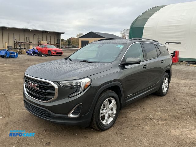 Lot 2-40142 - 2020 GMC Terrain SLE SUV FWD