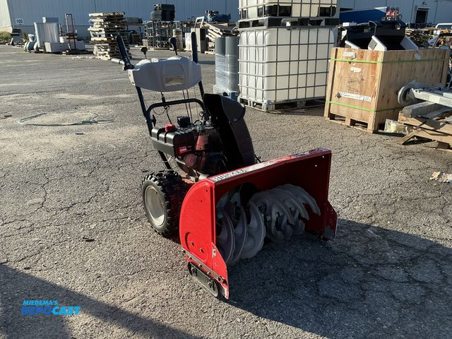 Lot 2-18839 - HUSKEE Supreme 31AE6KKH731 Walk-Behind Snow Blower