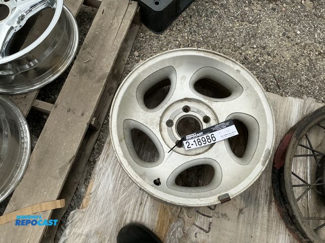 Lot 2-18986 - Lot of (1) 1930’s model A Tire Rim
