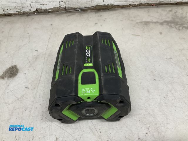 Lot 2-95033 - GO 56V lithium-ion battery charger