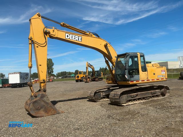 Lot 2-40668 - 2005 John Deere 200C LC Excavator With Long Arm Boom/Stick