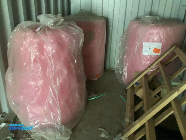 Lot 2-27075 - New (3) rolls of Astro-Cell Plus bubble wrap -pink