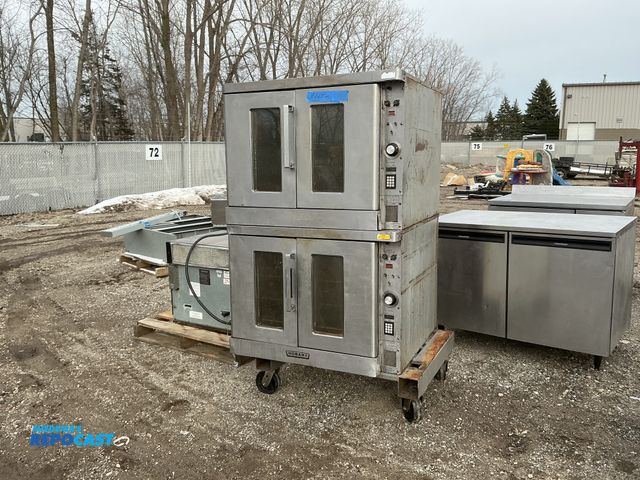 Lot 2-19730 - C-N90 Hobart double oven