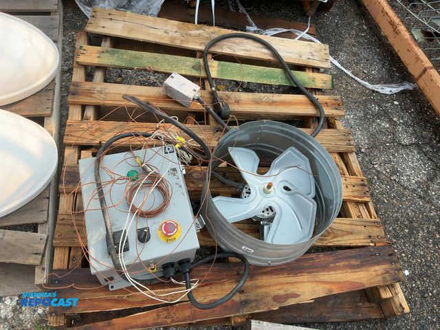Lot 2-11101 - Industrial Ventilation Fan Assembly w/ 4-Blade Fan and Control Panel