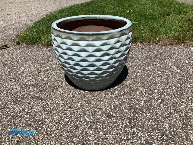 Lot 2-76446 - New 15.3” Grey Pictou Planter from Marshall Pottery by Deroma.