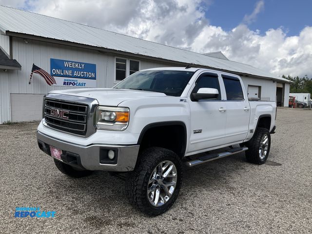 Lot 2-61439 - 2014 GMC Sierra 1500 SLE Crew Cab Standard Box Pickup Truck 4x4
