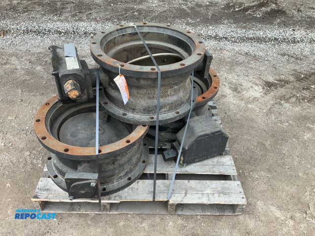 Lot 2-44976 - (3) Pratt Groundhog 16" Rubber Seat Butterfly Valves