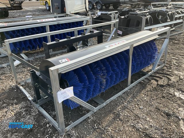 Lot 2-44500 - New JCT Hydraulic Broom Skid Steer Attachment 72” Quick Attach Hydraulic Powered