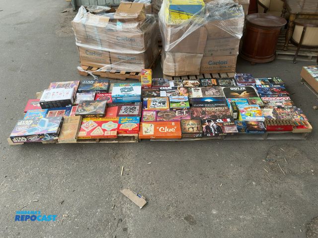 Lot 2-35085 - Large lot of many different board games including monopoly, life, Star wars, candy land, clue, and m...