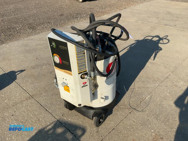 Lot 2-20424 - Used Samson Evacumaster High Vacuum Oil Suction Unit, on wheels, pneumatic powered