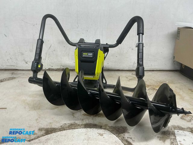 Lot 2-65839 - Ryobi RY40801VNM Brushless Cordless Earth Auger 40V