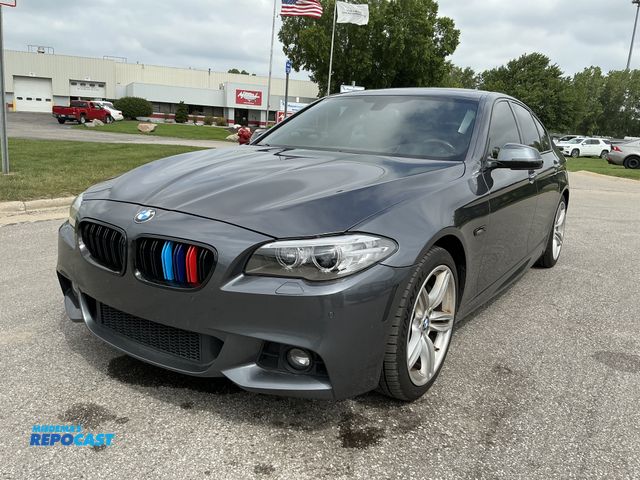 Lot 2-13022 - 2015 BMW 535i xDrive Sedan AWD