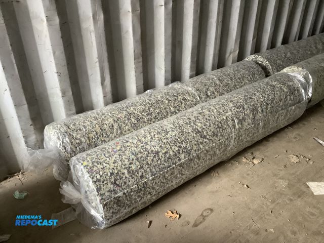 Lot 2-67066 - 2 Rolls of carpet padding (270 feet per roll)