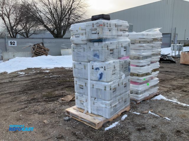 Lot 2-19657 - 21 Military surplus shipping cases