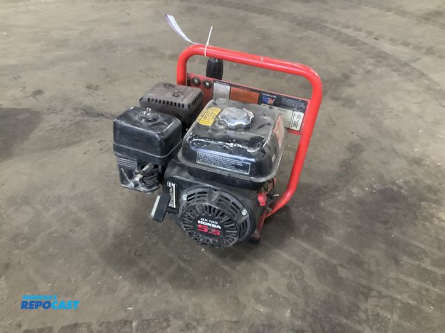 Lot 2-33156 - Engine and pump from a Shark 3500 psi Pressure Washer