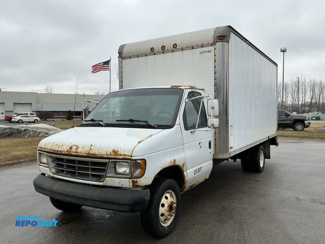 Lot 2-77204 - 1994 Ford E-350 Cargo Van RWD