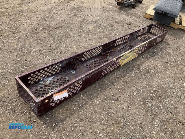 Repocast.com - Lot 2-43343 - Metal rack for a flatbed or ladder rack ...