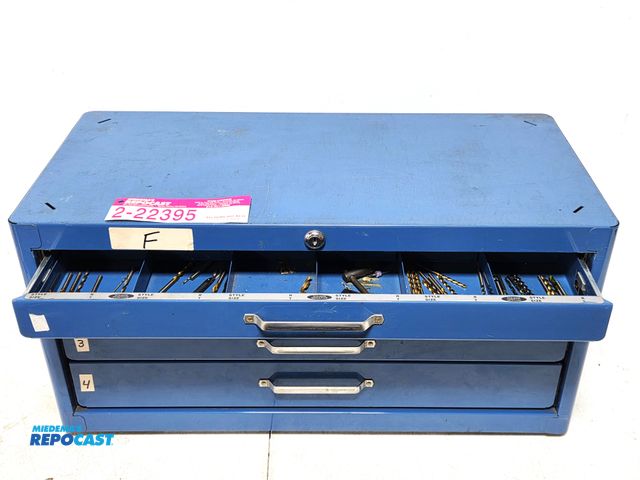 Lot 2-22395 - Huot 4 drawer index box with contents of drill bits.