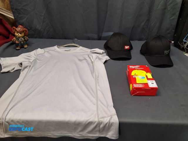 Lot 2-27899 - MILWAUKEE HATS, SHIRT AND WORKSKIN SHIRT