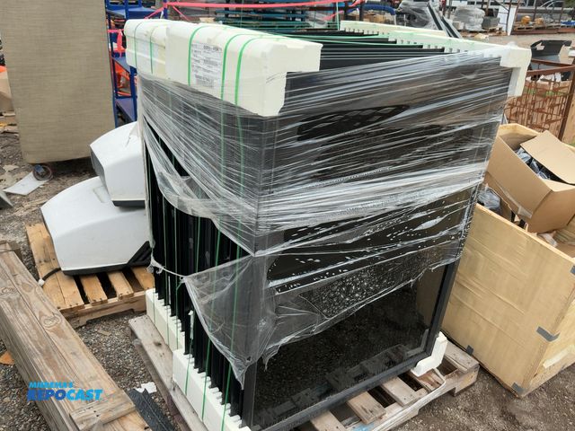 Lot 2-18368 - Skid of (13) RV windows GOSH-FOR 2024056329, 37-1/2"x49-2/3