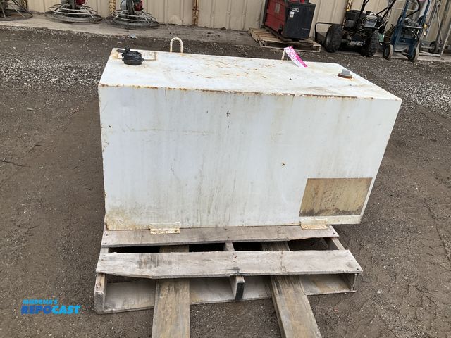 Lot 2-23997 - Delta Consolidated Industries 484000 100 Gallon Steel Fuel Tank
