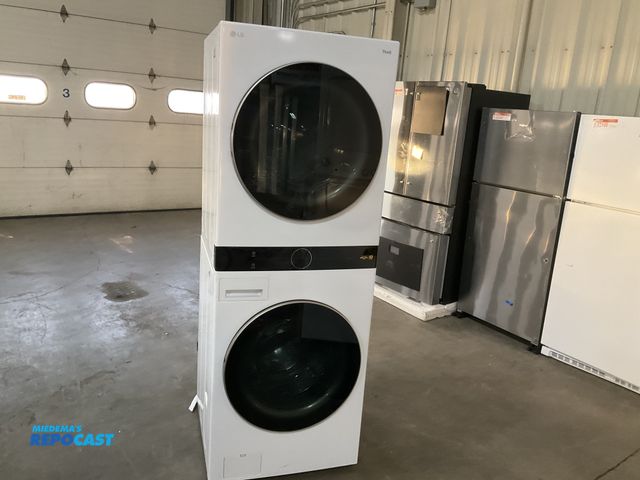 Lot 2-40437 - Scratch & Dent Electric LG ThinQ WKE100HWA Washer & Dryer Set