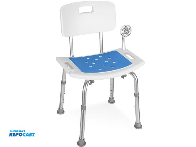 Lot 2-93300 - maxcan shower chair