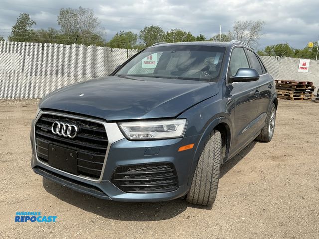 Lot 2-16213 - 2016 Audi Q3 SUV AWD