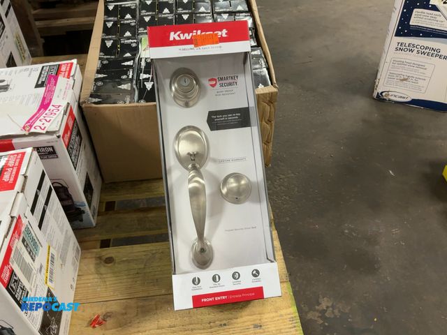 Lot 2-21953 - Kwikset Front Entry Handle Set, Single Lock Cylinder, Satin Nickel, Smartkey Security, 96870-090