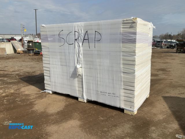 Lot 2-65651 - Lot of (15) 1-1/2 x 16 x 96 Sheets of Pink Styrofoam, &amp; (57) 3 x 16 x 96 Sheets of Polyiso Insul...