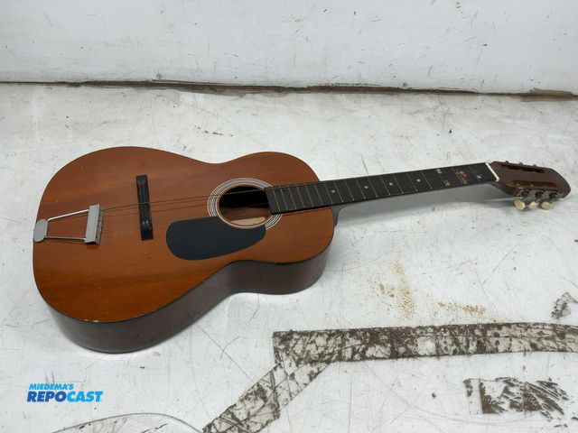 Lot 2-11420 - Kay American Heritage Series K100 Acoustic Guitar, missing four strings