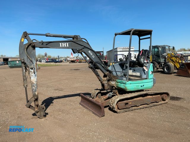 Lot 2-43410 - 2014 IHI 35V4 Mini Excavator
