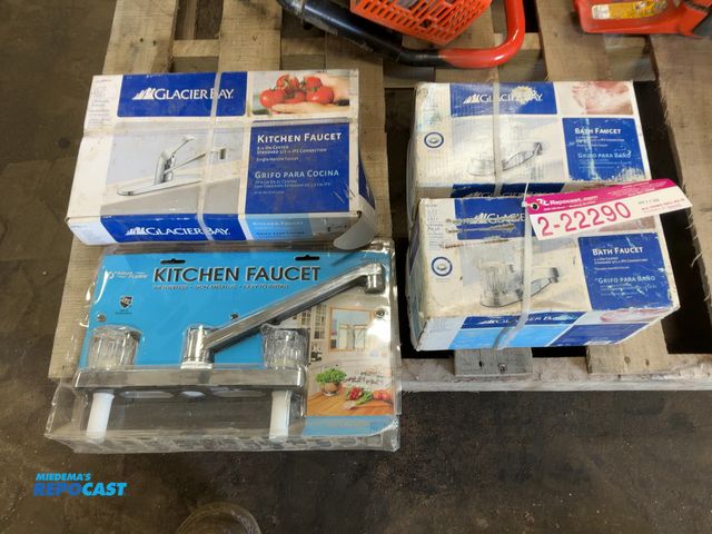 Repocast.com - Lot 2-22290 - (4) Assorted New Faucets, two are Glacier ...