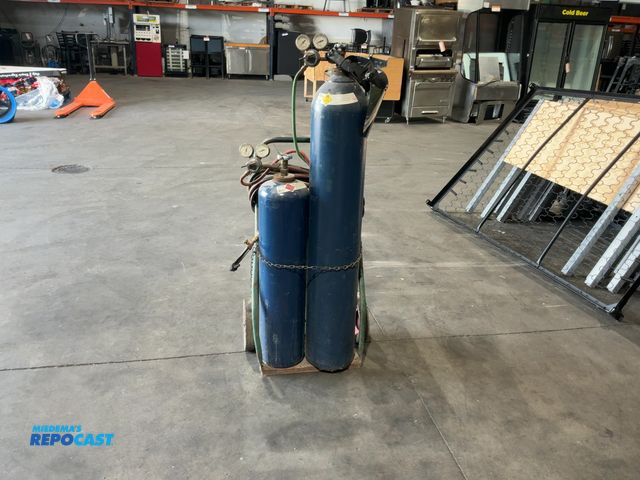 Lot 2-15305 - Torching Kit Including: Cart, Tanks. Hose, and Accessories