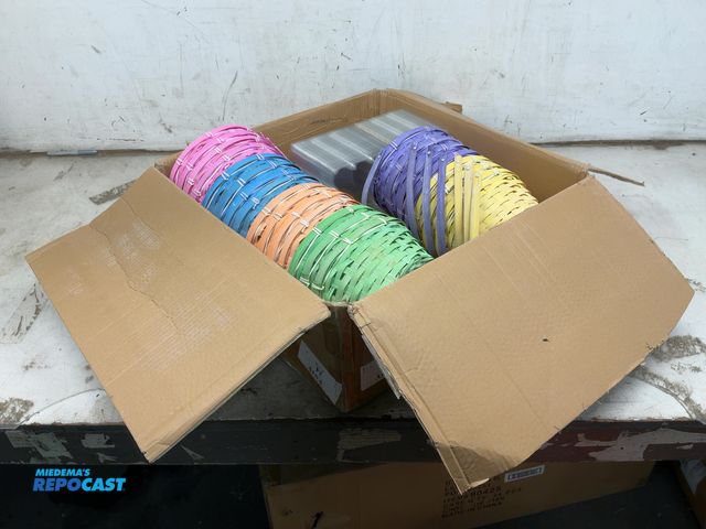 Lot 2-96711 - Box of pink/blue/orange/green/yellow woven circular baskets, and clear foldable plastic boxes