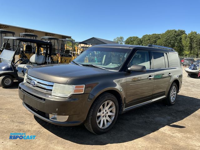 Lot 2-20036 - 2011 Ford Flex SEL FWD SUV FWD