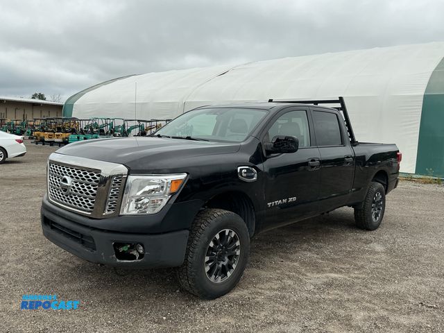 Lot 2-10229 - 2016 Nissan Titan XD S 2WD Diesel Crew Cab Standard Box Pickup Truck RWD