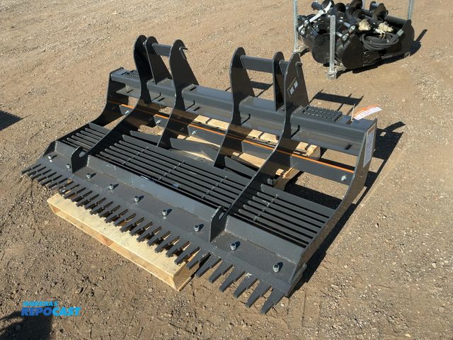 Lot 2-43847 - New Wolverine Model LL-12-78W 78" Wide Land Leveler Skid Steer Attachment, Universal Quick Attach