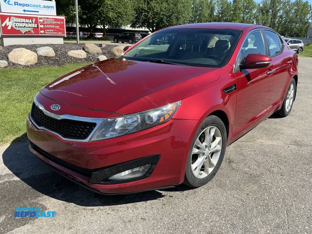 Lot 2-45606 - 2012 Kia Optima EX Sedan FWD