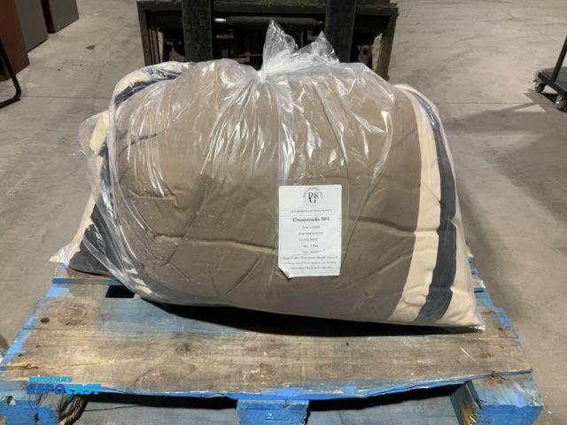 Lot 2-16627 - 1 New 4 Piece RV Bedding Set- 92”x92”