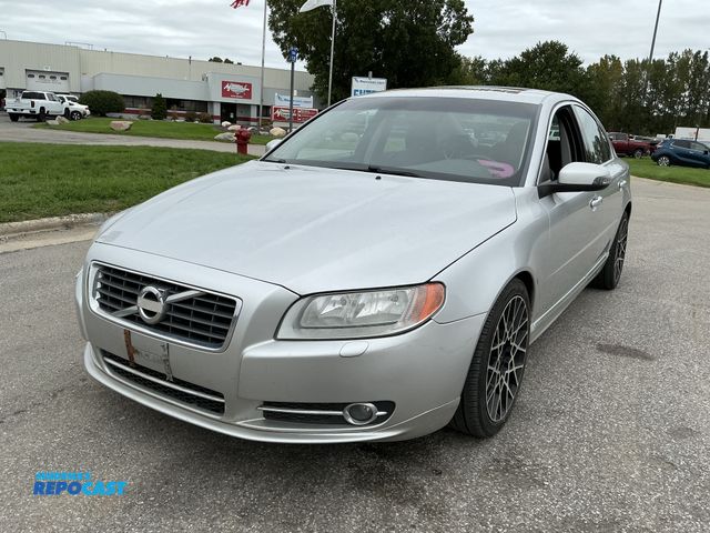 Lot 2-33442 - 2010 Volvo S80 T6 Sedan AWD